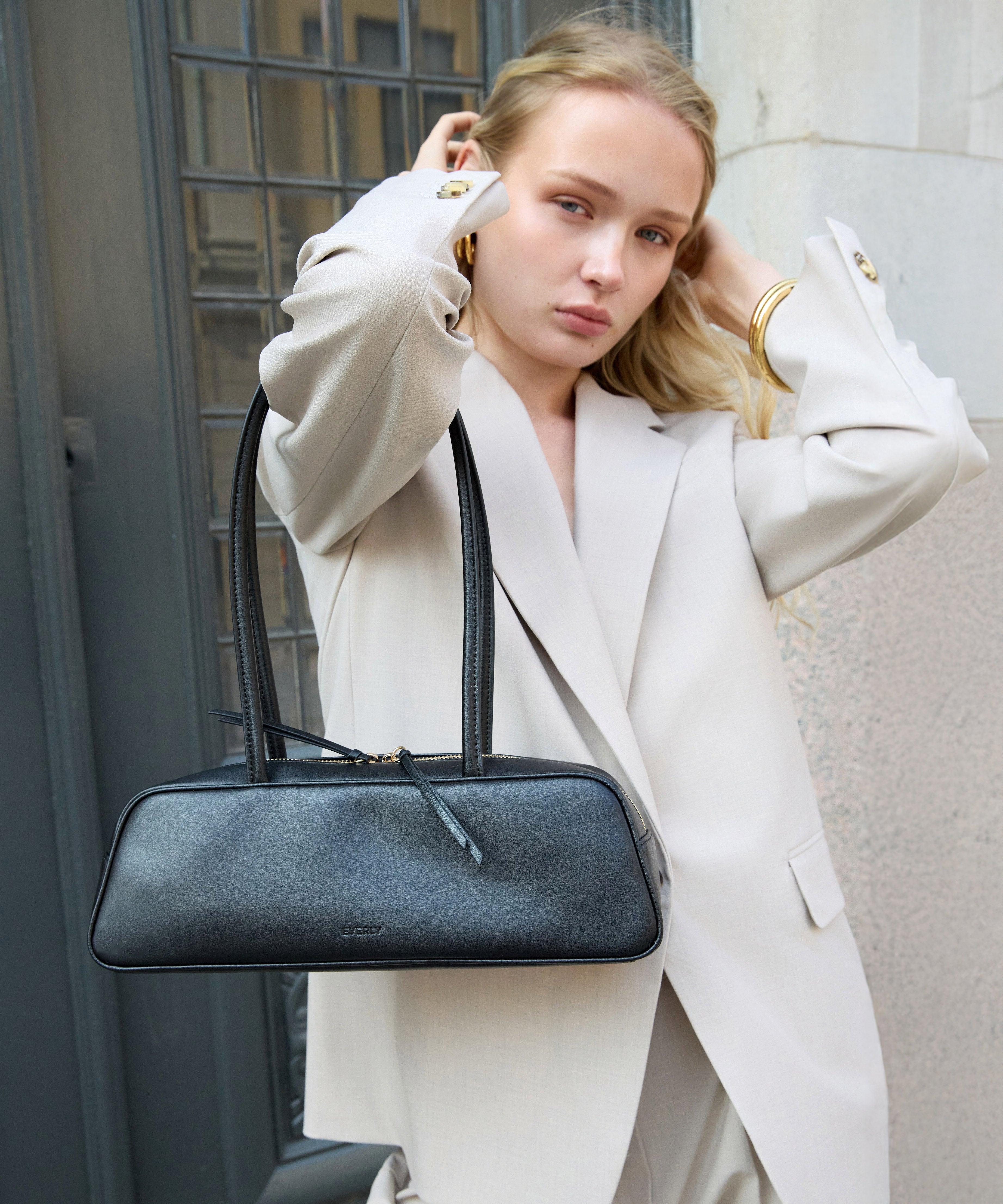 Faye Bag East West Noir