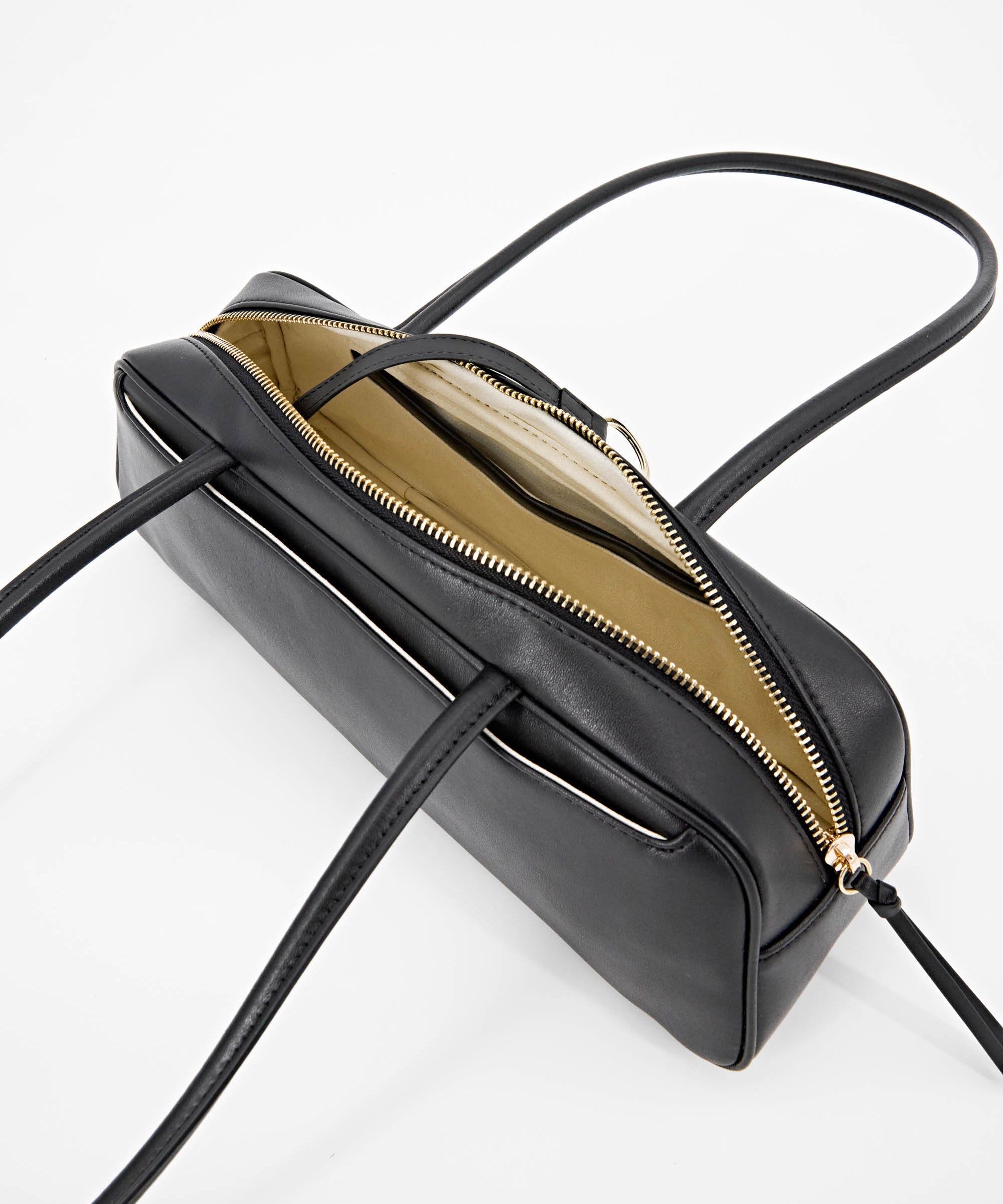 Faye Bag East West Noir