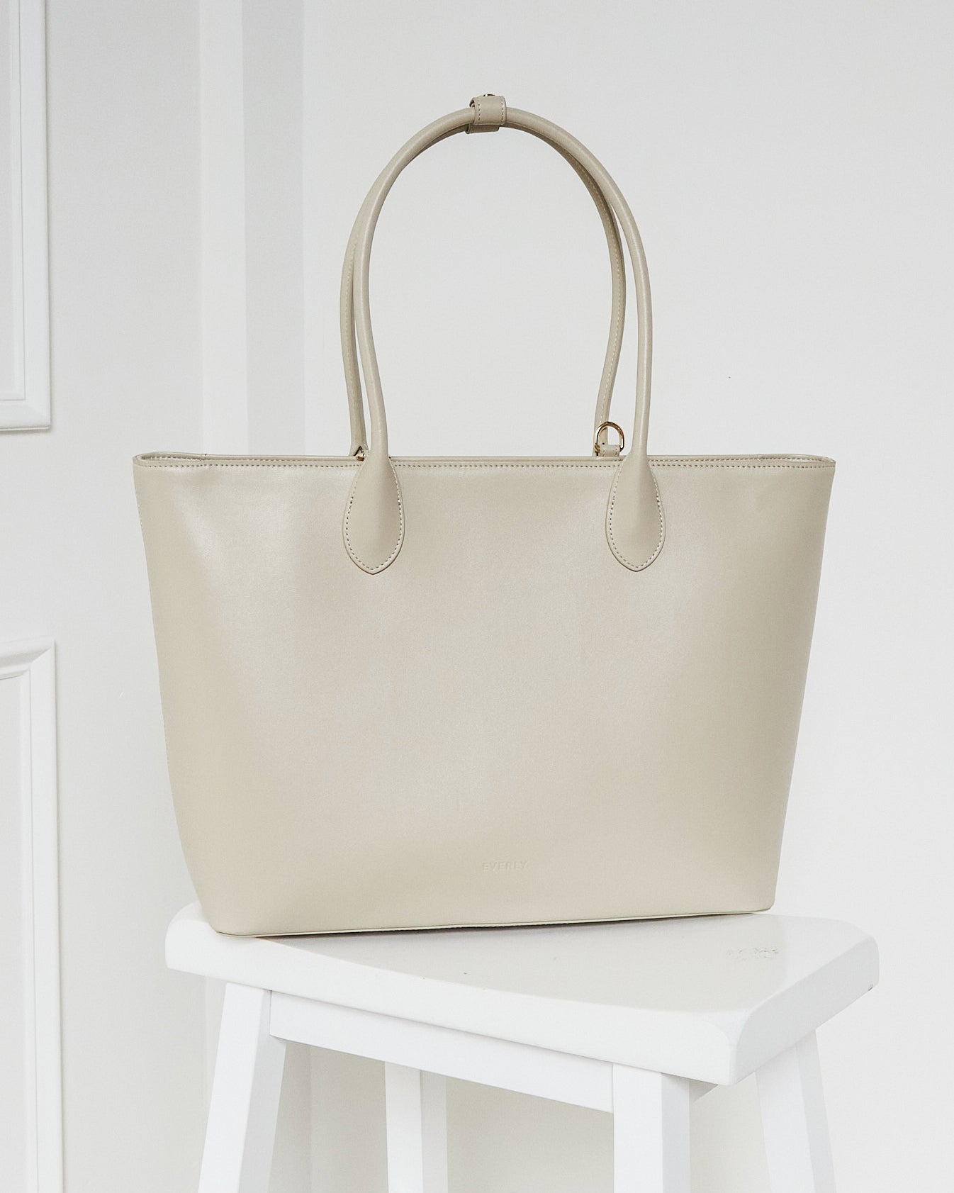 Vesper Tote Beige